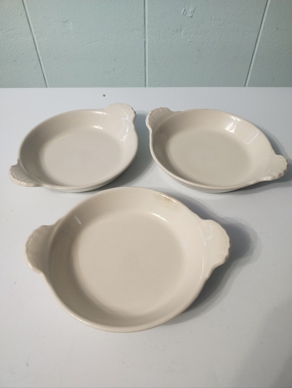 Vintage Hall China #433 Classic Cream Ceramic Handled Baking Dishes - Set of 3
